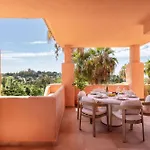 Penthouse With Sea Mountain & Golf View 아파트