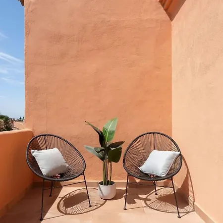 Penthouse With Sea Mountain & Golf View Lägenhet Estepona